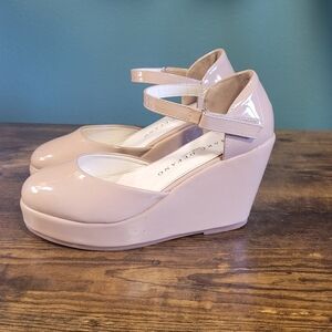Marc Defang Girls Size 4 Wedge Heel